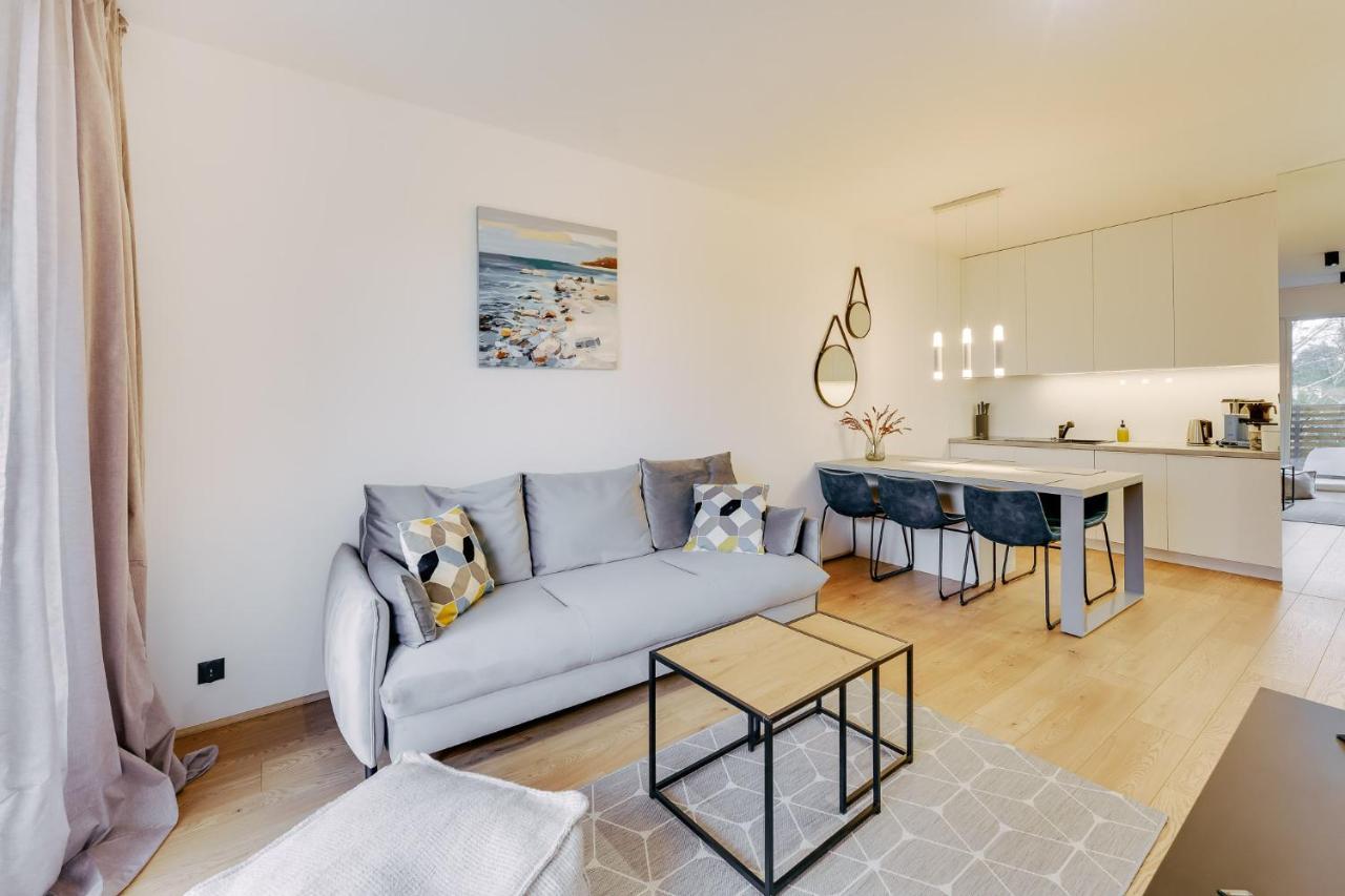 Surfingbird Apartment